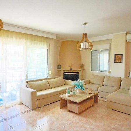 Lovely And Sunny Apartament 300M From Beach!! Peraía 외부 사진
