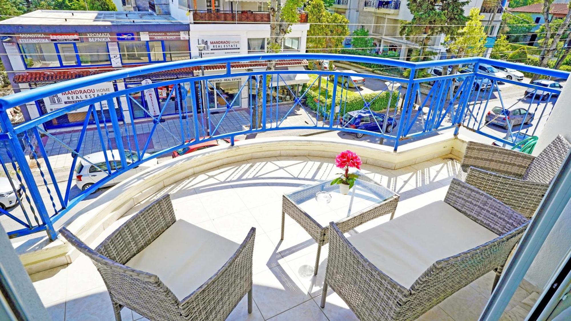 Lovely And Sunny Apartament 300M From Beach!! Peraía 외부 사진