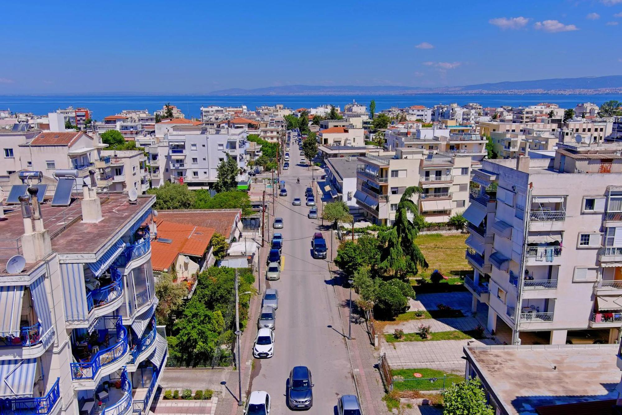 Lovely And Sunny Apartament 300M From Beach!! Peraía 외부 사진