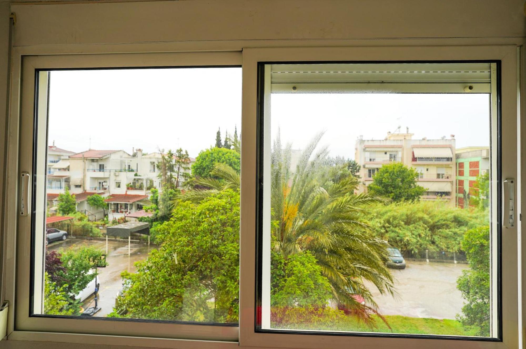 Lovely And Sunny Apartament 300M From Beach!! Peraía 외부 사진