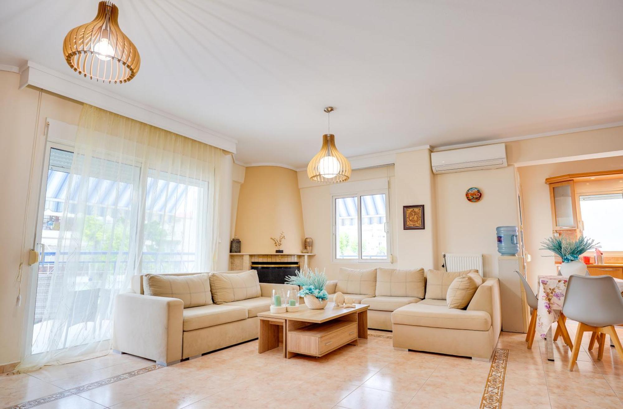 Lovely And Sunny Apartament 300M From Beach!! Peraía 외부 사진
